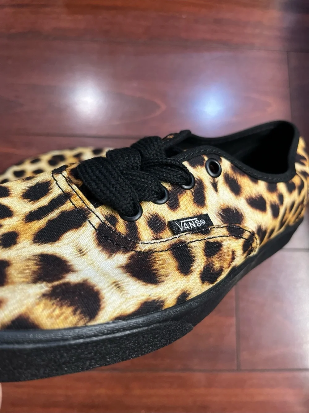 Womens 7.5 Vans Authentic Lowpro Leopard Print Low Top Shoe Sneaker New HALF BOX